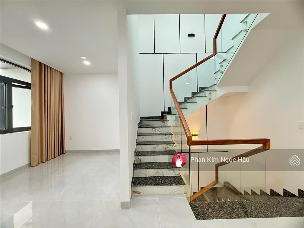 Bán nhà 3 tầng có tum, đường số 47 gần võ nguyên giáp, gần bệnh viên đa khoa khu đô thị mỹ gia nt