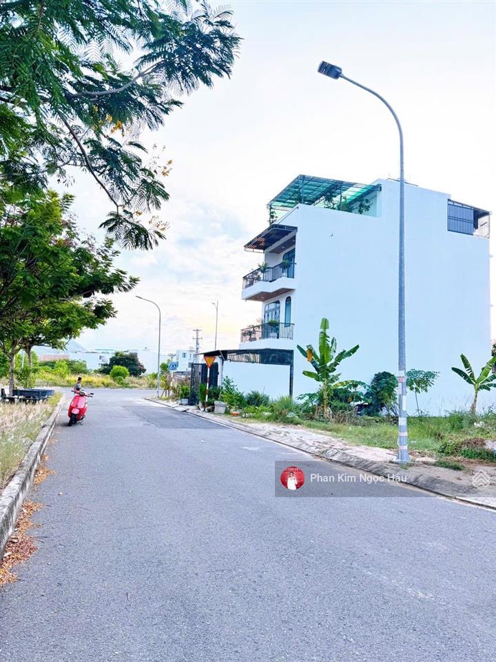 Lô góc biệt thự đơn lập view cây xanh  gói 5 mỹ gia thái hưng giá bán 45 triệu/m2.