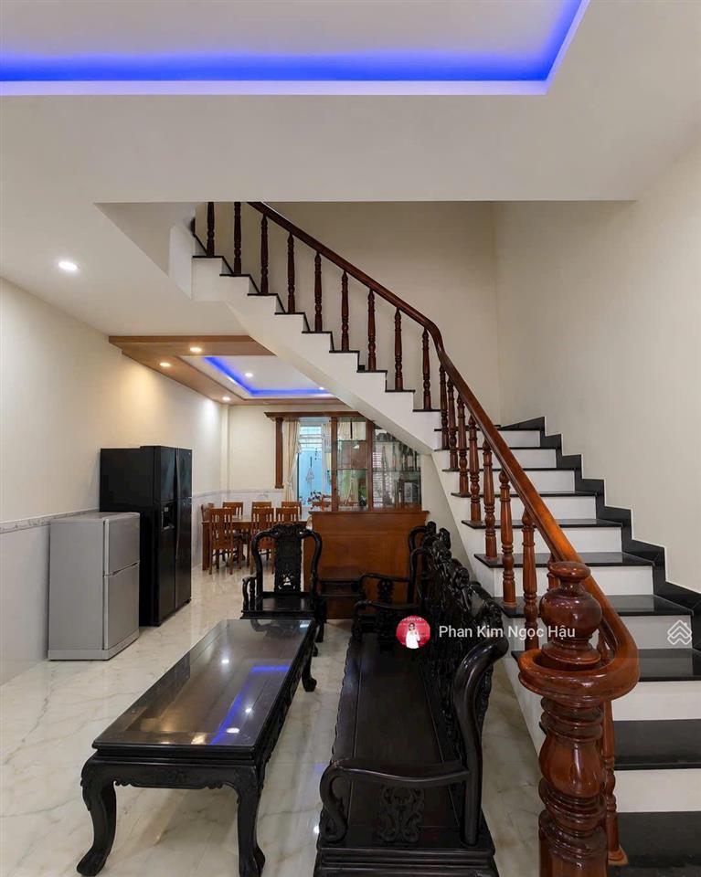Bán nhà 3 tầng khu đô thị hà quang 1 nha trang , sổ hồng hoàn công giá 8,99 tỷ