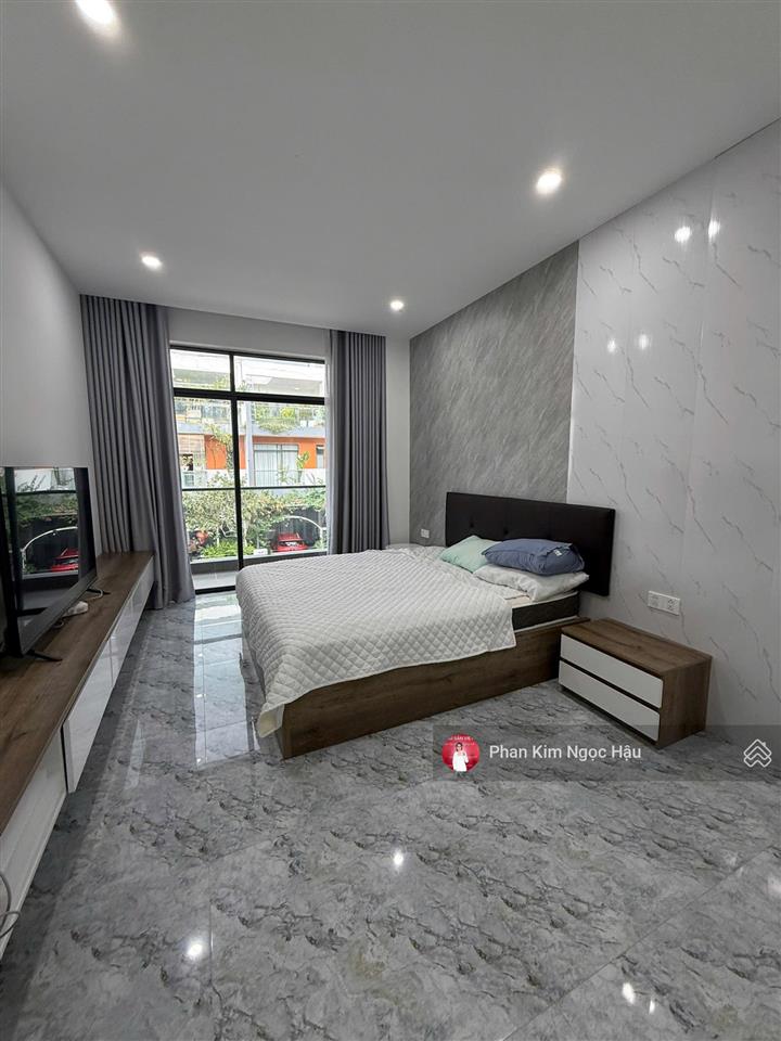 Bán nhà 3 tầng full nội thất gói 8 mỹ gia the capella nha trang