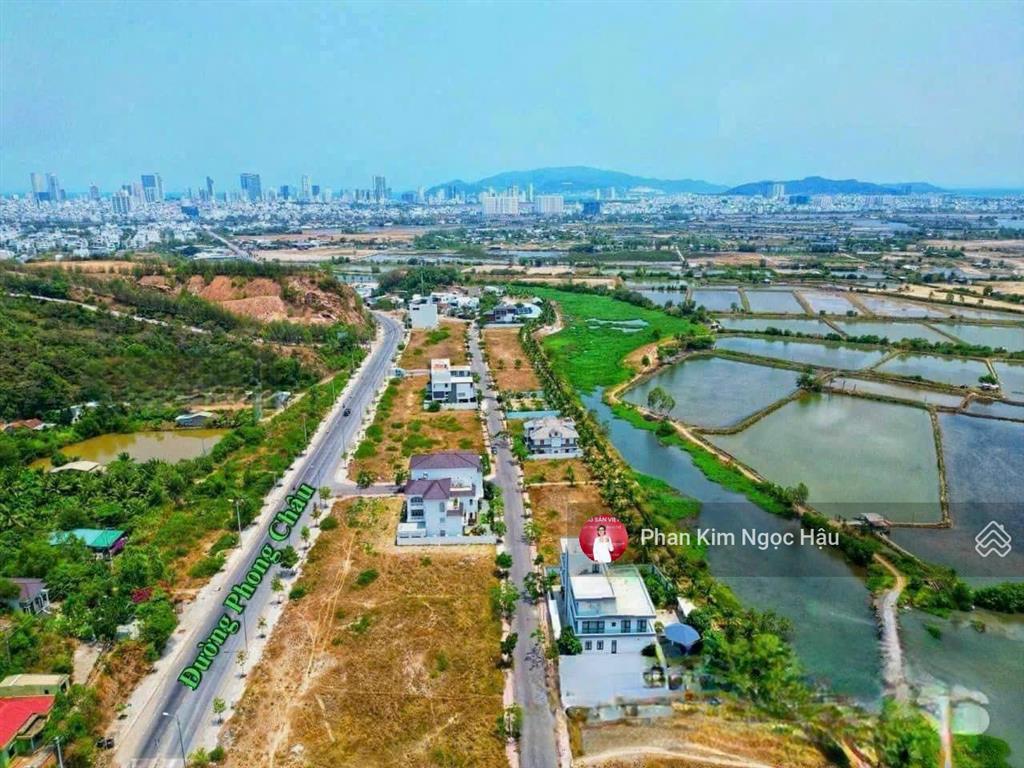 Cần bán nhanh lô đất nền biệt thự 300m² ven sông tắc nha trang giá 20 triệu/m2.