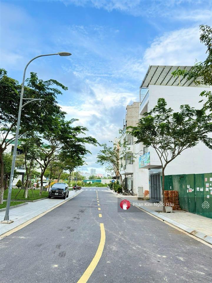 Bán lô đất đẹp đối diện công viên vcn phước long 1 nha trang