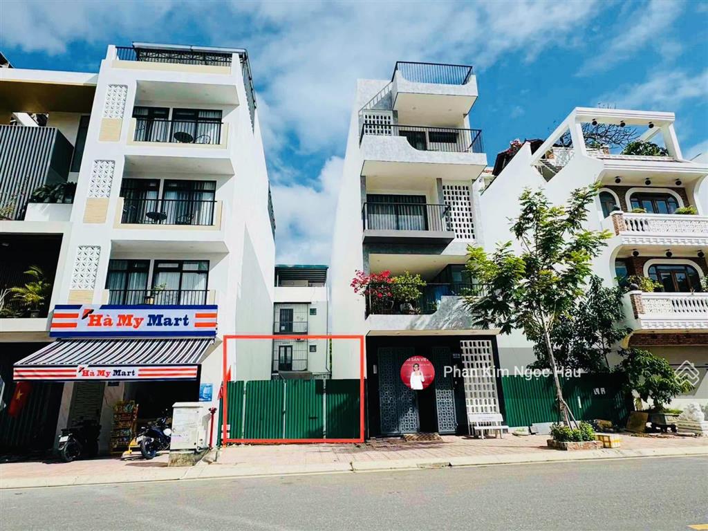 Hà quang 2 mặt tiền đường số 8 đối diện quỹ đất trung tâm thương mại giá 9,8 tỷ