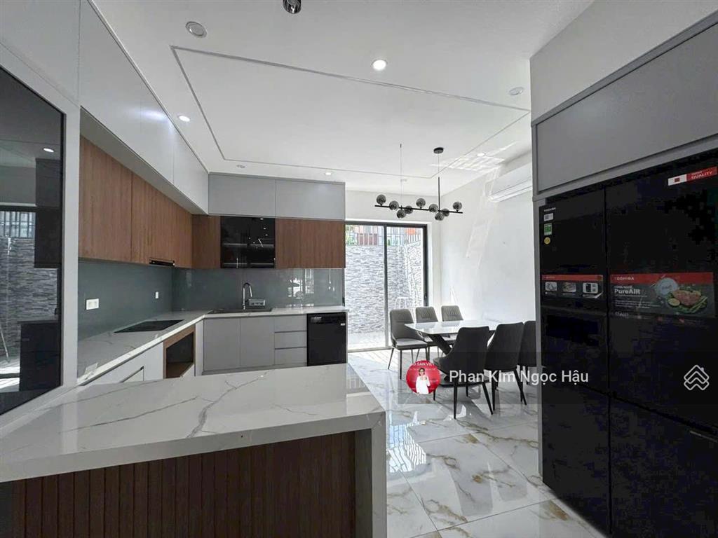 Bán nhanh nhà 3 tầng 2 mặt tiền trước sau mỹ gia gói 8 the cappela giá 8,15 tỷ