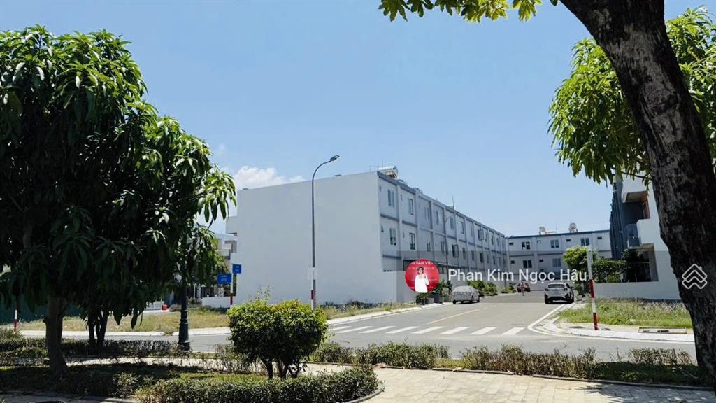 Bán nhanh nhà 3 tầng 2 mặt tiền trước sau mỹ gia gói 8 the cappela giá 8,15 tỷ