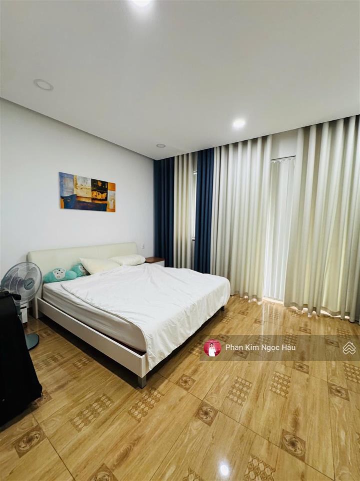 Nhà đẹp 3 tầng mỹ gia gói 2 nha trang đã có sổ hồng giá 9,5 tỷ