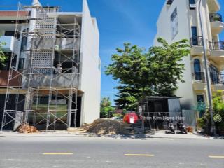 Bán đất nền đối diện công viên vcn phước long 2 nha trang giá 6,2 tỷ