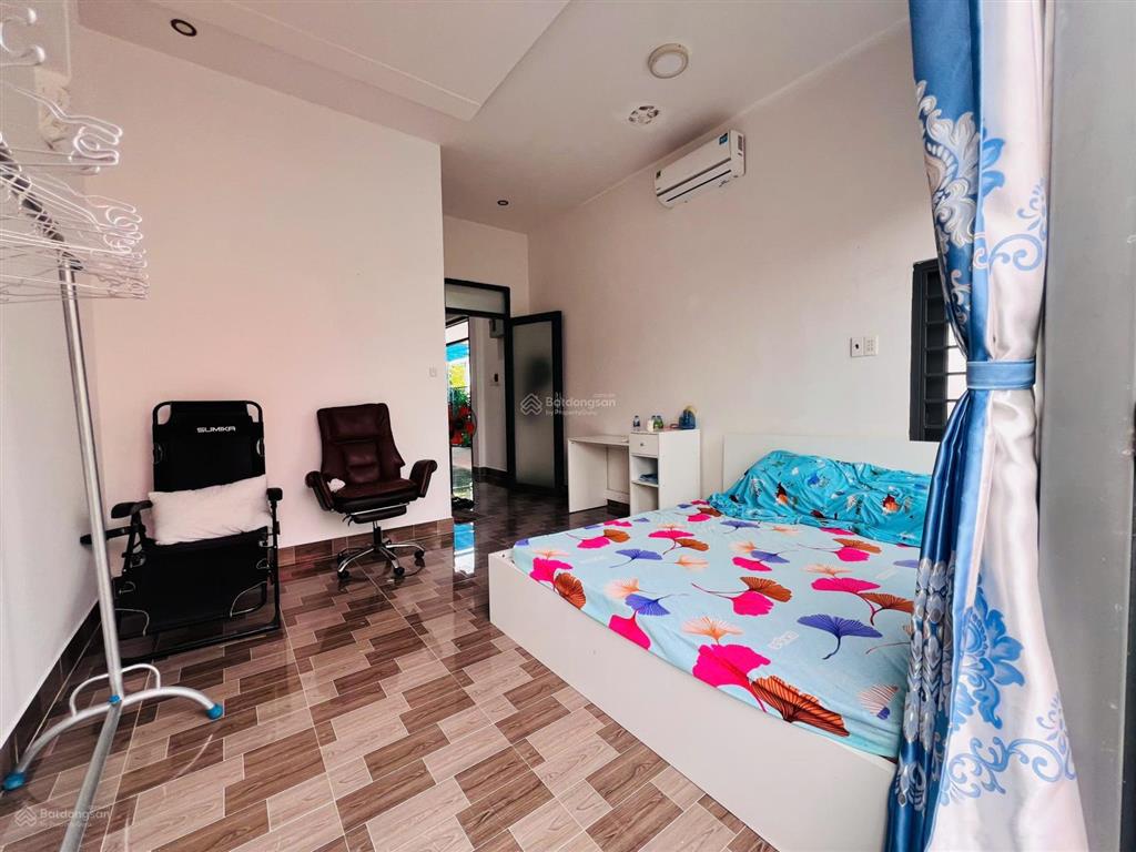 Cần bán gấp trong tháng 1  chỉ 3ty2 cho căn nhà vườn nằm trong cụm khu nhà vườn xã đất đỏ  tp hcm