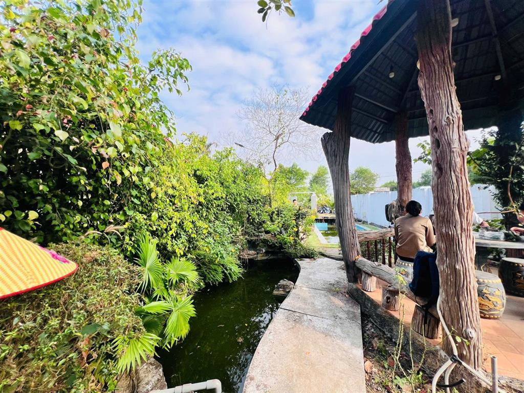 Cần bán gấp trong tháng 1  chỉ 3ty2 cho căn nhà vườn nằm trong cụm khu nhà vườn xã đất đỏ  tp hcm