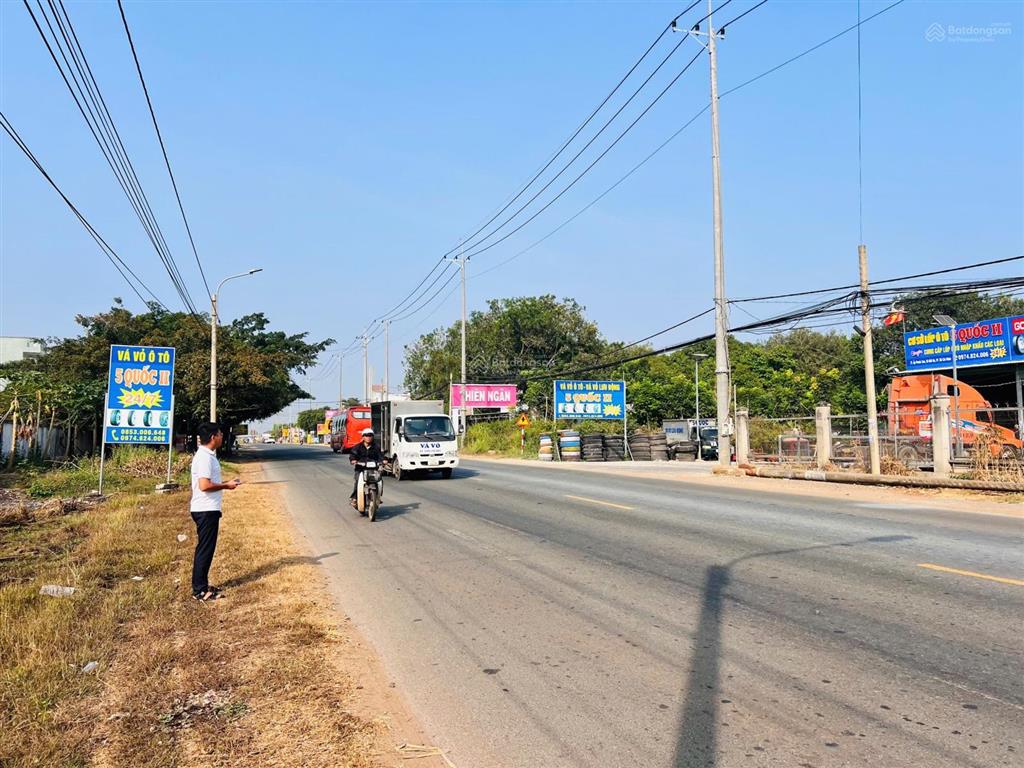 Vị trí siêu đắc địa  mặt tiền đường lớn ql55 ngay sát bên cổng khu công nghiệp đất đỏ