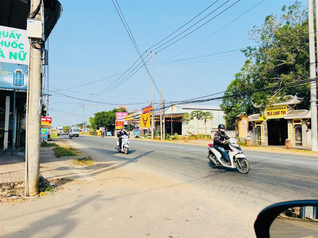 Lô này đầu tư  xây trọ bao đẹp ạ  bán 2055m² đất đường nhựa xã đất đỏ  tp hcm