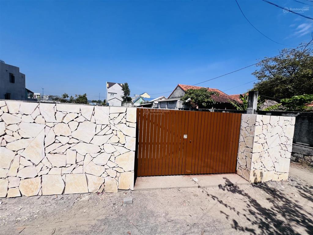 Gần biển phước hải chỉ 800m  còn một lô khách nhanh tay ạ