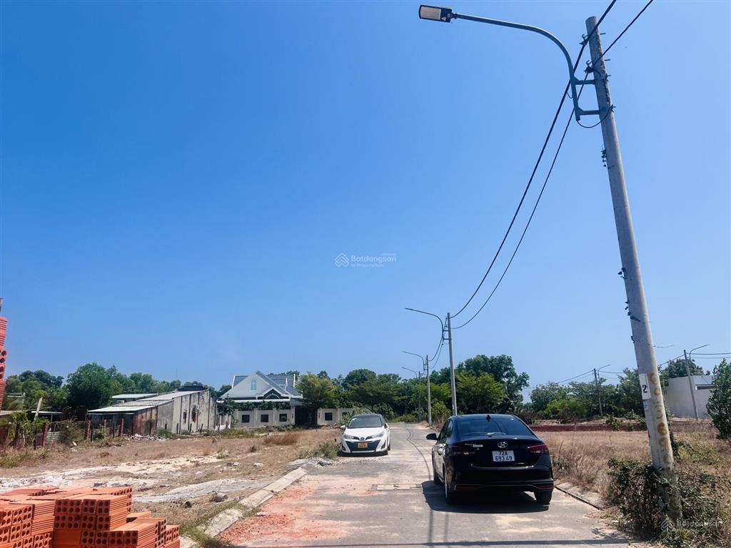 Cách biển phước hải chỉ 5 phút  ngay khu hồ tràm eco villas còn 1 lô chủ cần bán giá tốt