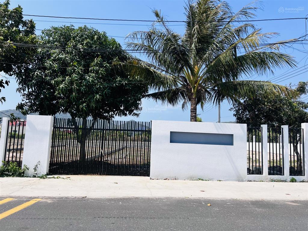 Siêu rẻ đẹpsổ sẵn khu nhà vườn cực chill tại thị trấn phước hải  tp.hcm cách biển phước hải 4km