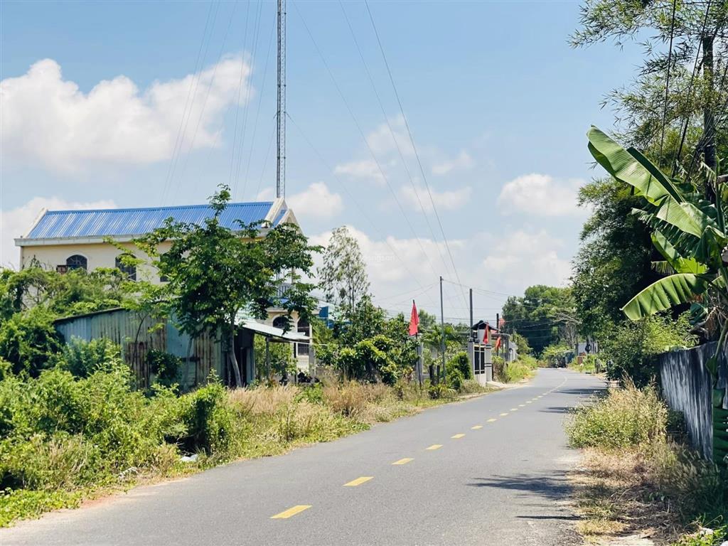 Siêu đẹp căn nhà đi bộ ra biển lộc an 500m  vị trí đắc địa gần các tiện ích  an cư, nghỉ dưỡng