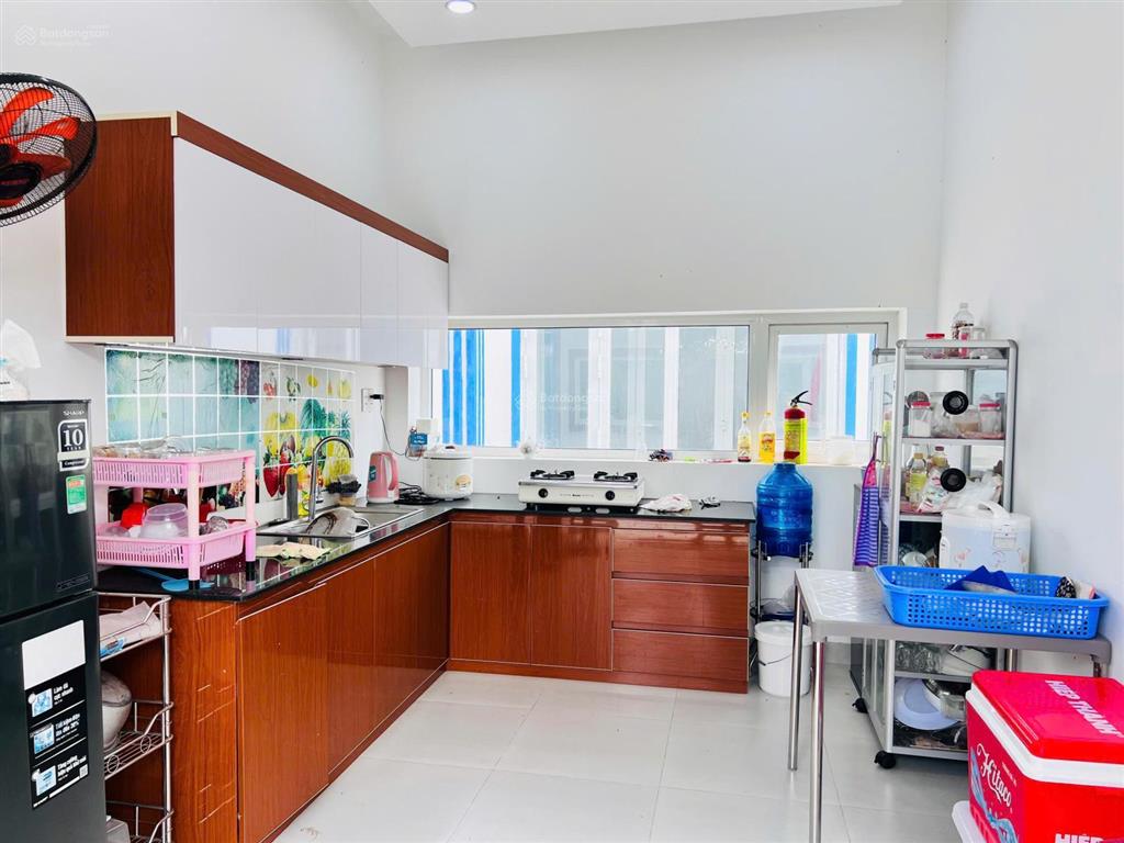 Nhà vườn góc 2 mt 962m2 sẵn 200m2 tc  sẵn căn nhà vườn hồ bơi cảnh quan đầy đủ