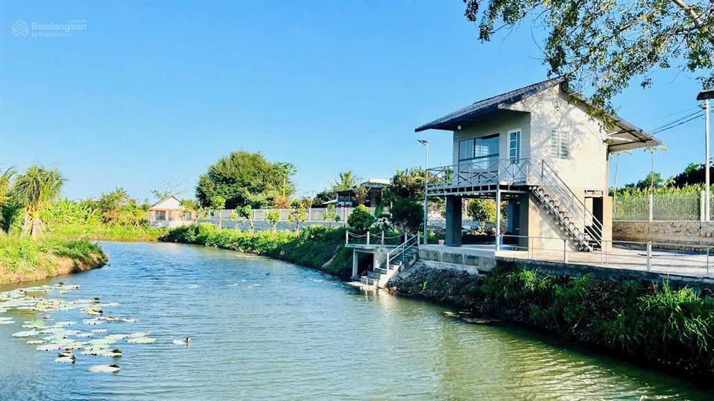 View đẹp nghỉ dưỡng gần 5 sào đất siêu đẹp có 200m mặt tiền xã đất đỏ  tp hcm