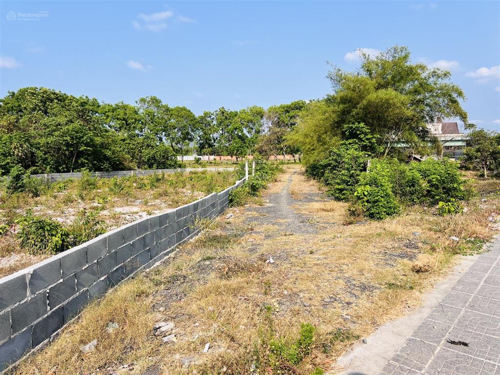 Cách biển phước hải 3km chủ cần bán 4064.9m2 sẵn 200m2 thổ cư xã phước hải  tp hcm, giá tốt