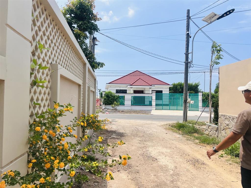 Vị trí đắc địa đi biển phước hải chỉ 2km đối diện coffee glamping đồng gió nhanh tay khách ơi.