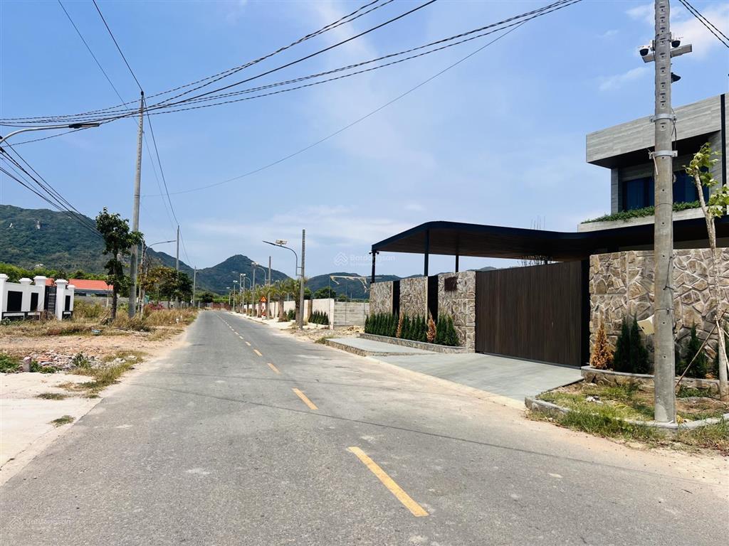 Vị trí đắc địa đi biển phước hải chỉ 2km đối diện coffee glamping đồng gió nhanh tay khách ơi.