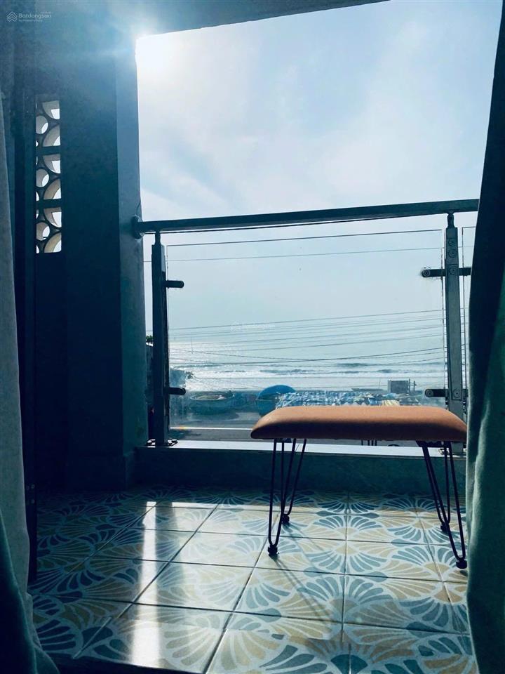 Bán homestay cách bờ kè biển phước hải 10m  đi bộ tắm biển mỗi ngày