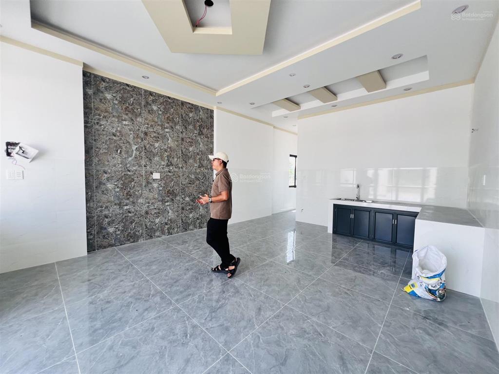 Chỉ 1tỷ650 anh chị sở hữu căn nhà gần biển phước hải 3km  sổ hồng riêng