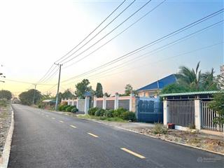 Lô này chủ cắt lỗ đậm luôn ạ mua 1,5 tỷ bán 830 triệu  khách đang tìm đất gần kcn đầu tư, xây trọ