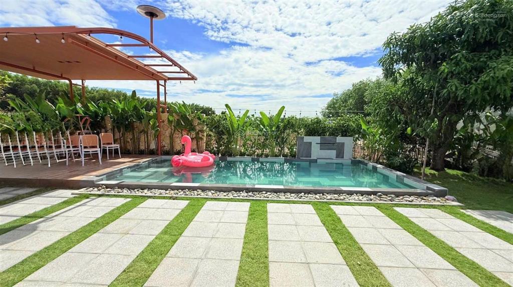 Siêu đẹp chốt ngay ạ  nhà vườn 400m2 sẵn 160m thổ cư  gần biển lộc an hồ tràm thuộc xã đất đỏ 