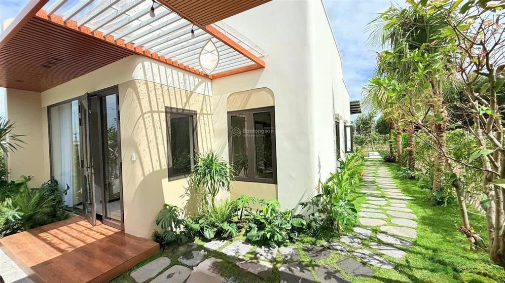 Siêu đẹp chốt ngay ạ  nhà vườn 400m2 sẵn 160m thổ cư  gần biển lộc an hồ tràm thuộc xã đất đỏ 