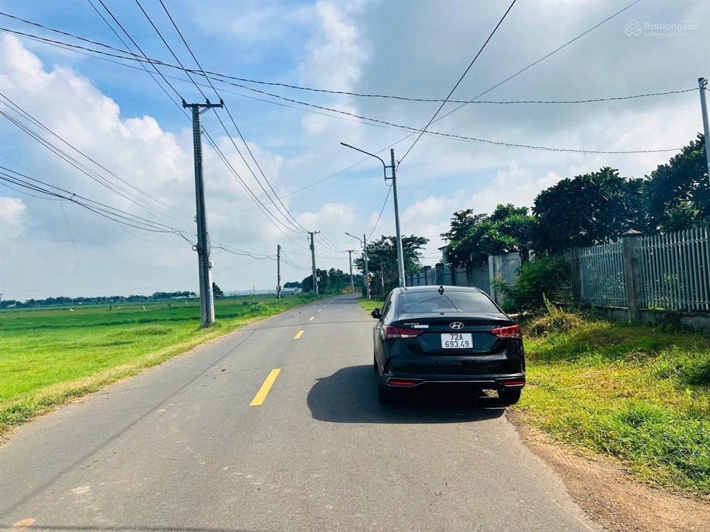 Còn duy nhất 1 lô  xây nhà siêu đẹp chỉ hơn 1 tỷ chút mặt tiền lê thánh tông  xã đất đỏ  tp hcm