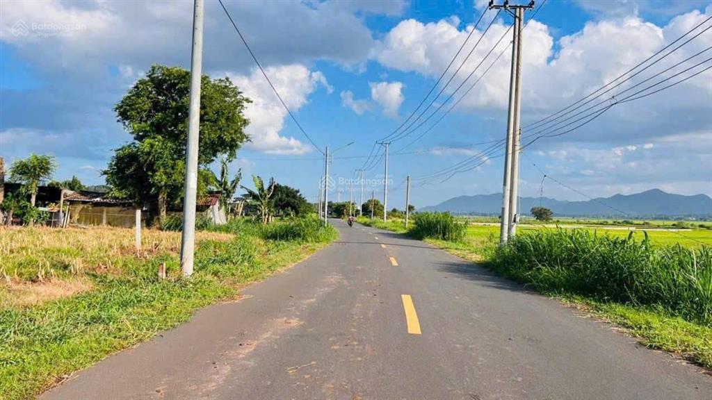 Còn duy nhất 1 lô  xây nhà siêu đẹp chỉ hơn 1 tỷ chút mặt tiền lê thánh tông  xã đất đỏ  tp hcm
