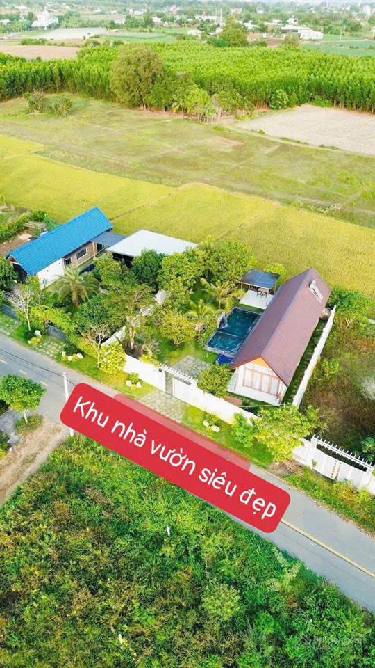 Rẻ ngộp nhanh tay khách ơi  một trong số ít một lô ngay khu nhà vườn nghỉ dưỡng