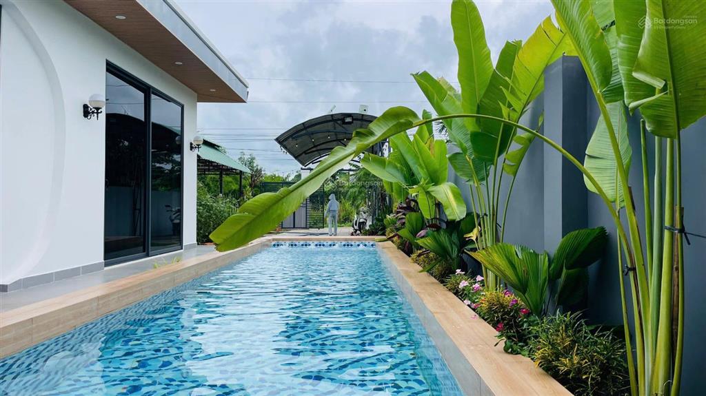 Bán căn nhà vườn đầy đủ công năng tại xã đất đỏ  tp hồ chí minh