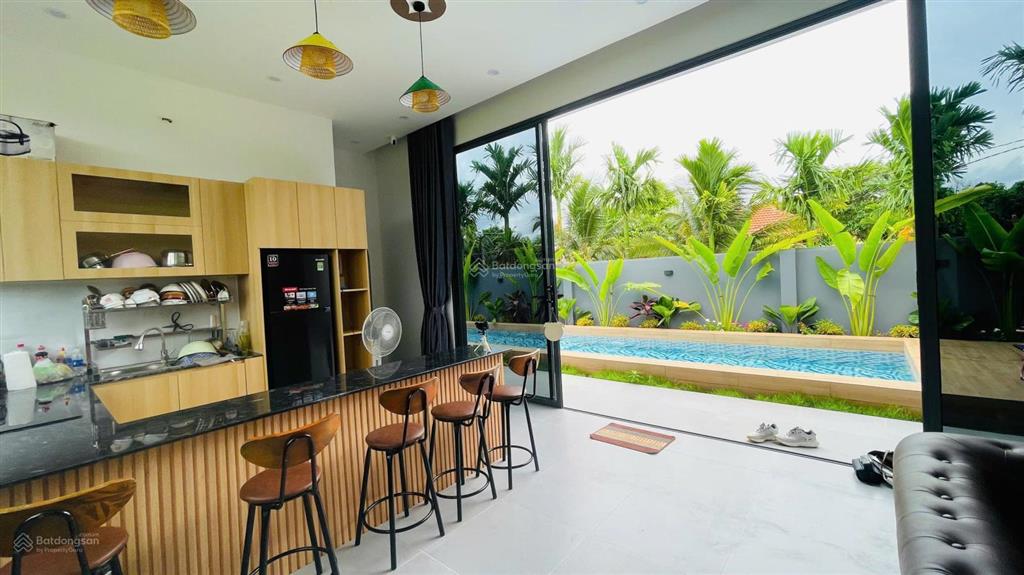 Bán căn nhà vườn đầy đủ công năng tại xã đất đỏ  tp hồ chí minh