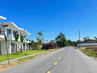 Trục chính khu biệt thự phan gia xã phước hải  tp hcm cách biển chỉ 5km