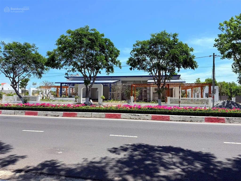 Mặt tiền kinh doanh gần biển siêu đẹp  đường nguyễn văn linh  thị trấn phước hải  brvt