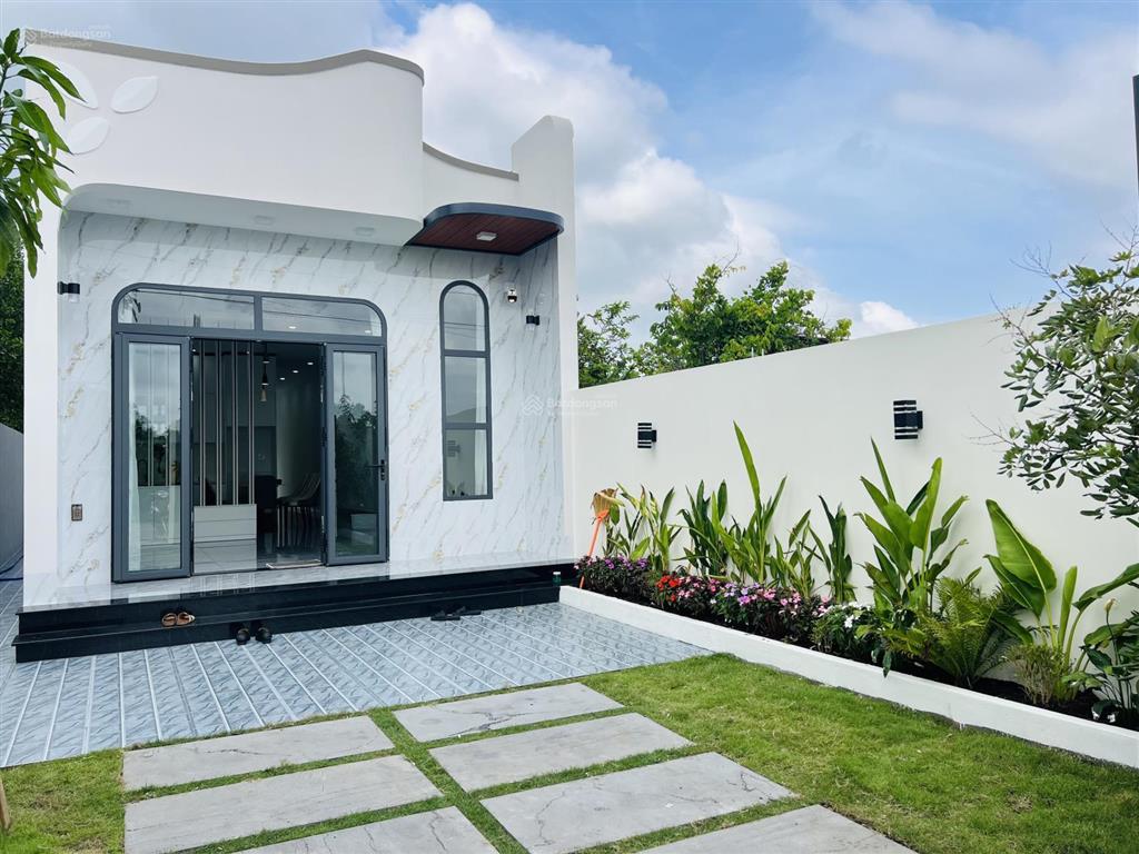 Căn nhà quá đẹp 191.5m²  đầu tư an cư lập nghiệp thuộc xã đất đỏ  tp hcm chỉ với 1,85 tỷ tl