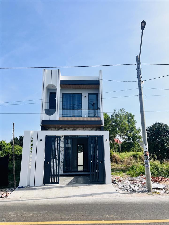 Căn này khách lấy về an cư lạc nghiệp là quá đẹp luôn ạ, ngay trung tâm xã đất đỏ  tp hcm