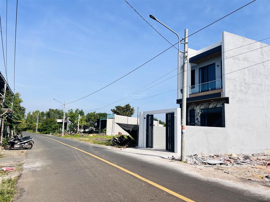 Căn này khách lấy về an cư lạc nghiệp là quá đẹp luôn ạ, ngay trung tâm xã đất đỏ  tp hcm