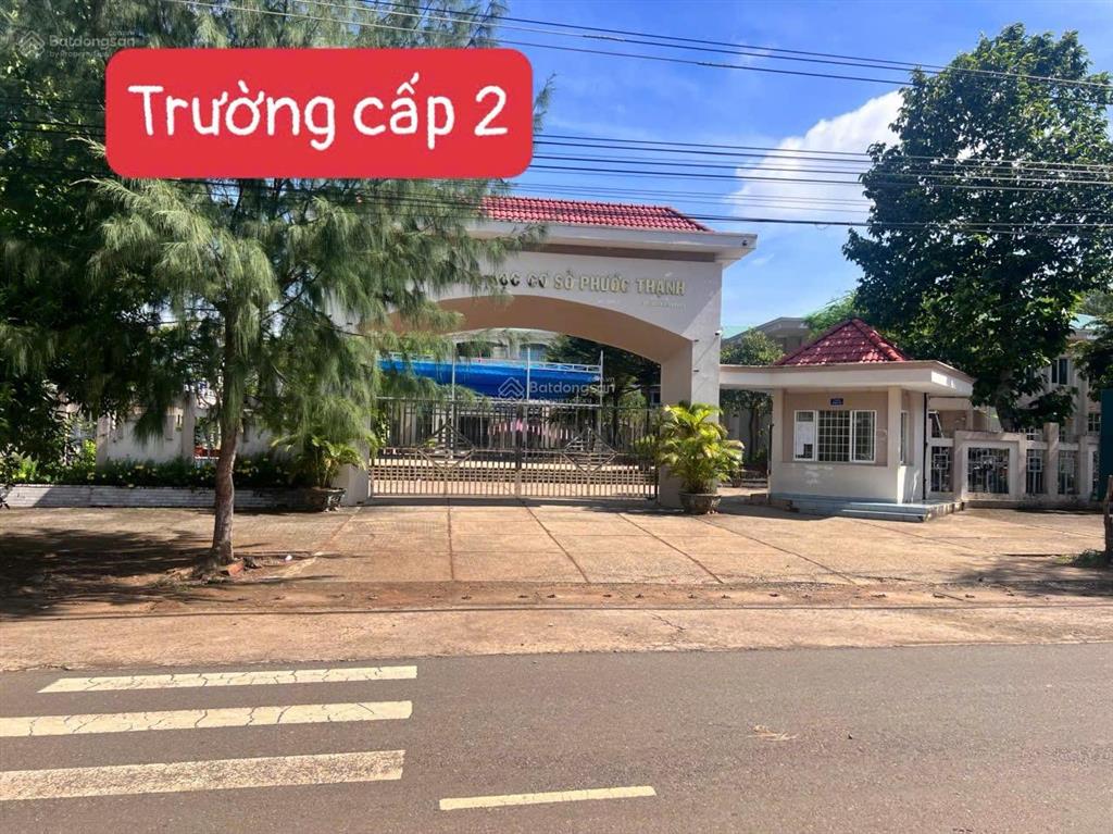 Bán gấp nhanh tay ạ  một lô đất mua đầu tư, xây nhà, mở quán ăn ngay trung tâm xã đất đỏ giá rẻ ạ