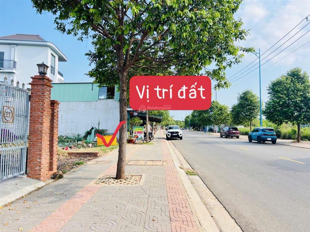 Chủ cần tiền bán gấp  mặt tiền kinh doanh đa ngành nghề đường lê duẩn