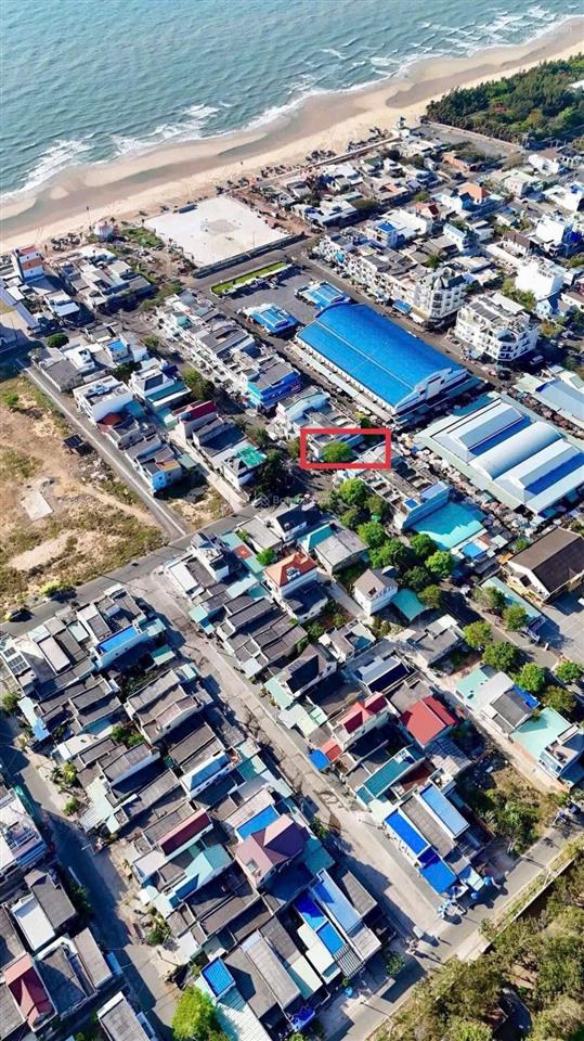 Vị trí sinh ra vàng! góc 3 mặt tiền chợ phước hải!!! kinh doanh siêu đắt địa