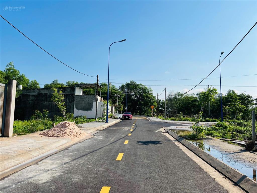 Quá rẻ luôn ạ  cách bờ kè phước hải biển chỉ 700m  nhanh tay khách ơi