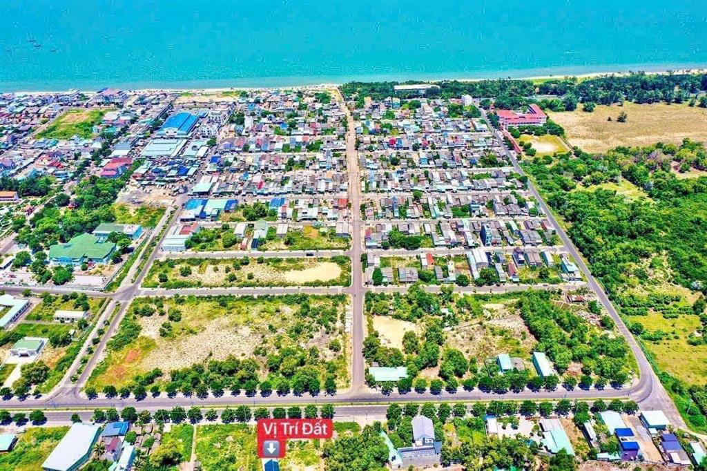 Mặt tiền kinh doanh gần biển siêu đẹp  đường nguyễn văn linh  thị trấn phước hải  brvt