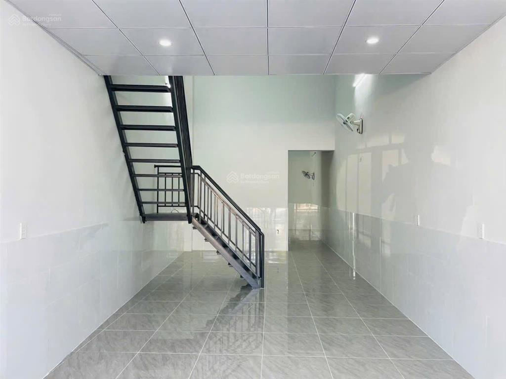 Giảm thêm 400tr  bán nhanh mặt tiền kinh doanh siêu đắc địa  vòng xoay công viên cô võ thị sáu