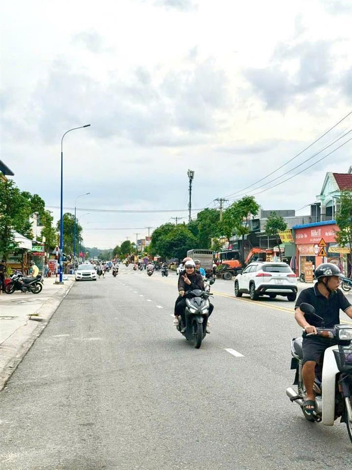 Chính chủ cần bán lô đất mặt tiền dj5, mỹ phước 3, thích hợp kinh doanh buôn bán