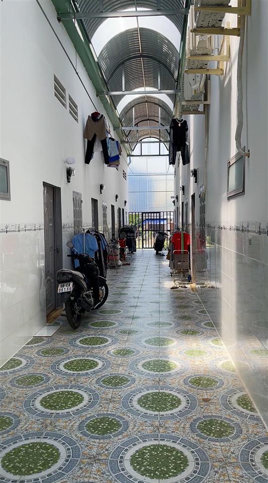 Bán cặp trọ mỹ phước 3, 300m2 mới xây, sát kcn, thu nhập 20tr/tháng