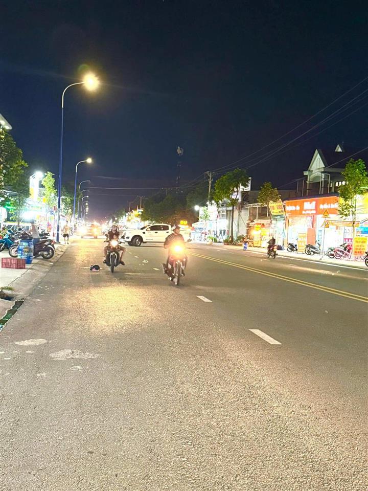Mình chính chủ cần bán lô đất mỹ phước 3 ngay sát chợ, giá 1tỷ750