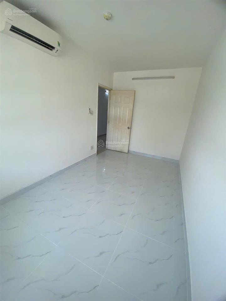 Bán căn hộ số 75 a đường tô hiệu, tân phú cũ, có sổ hồng, giá bán 2 tỷ 420 triệu