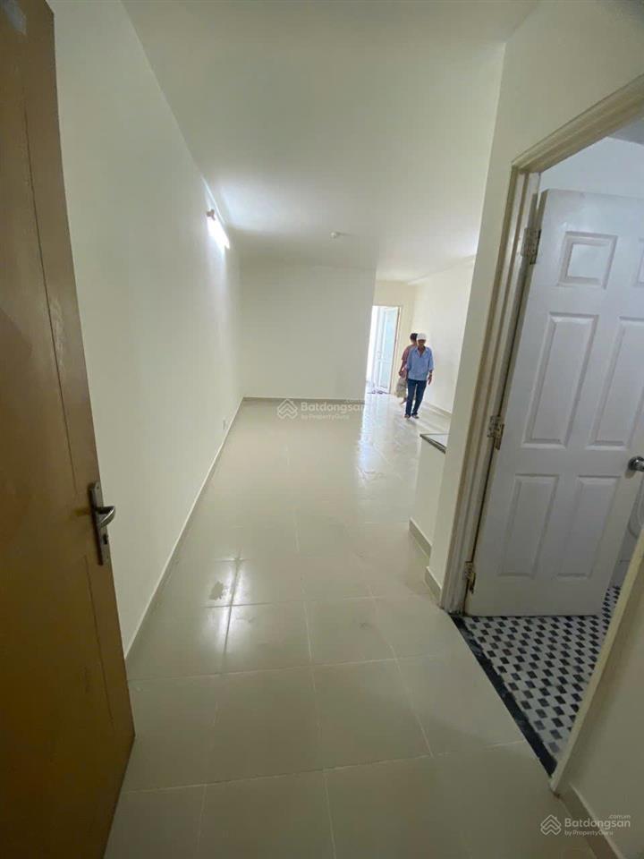 Bán căn hộ số 75 a đường tô hiệu, tân phú cũ, có sổ hồng, giá bán 2 tỷ 420 triệu